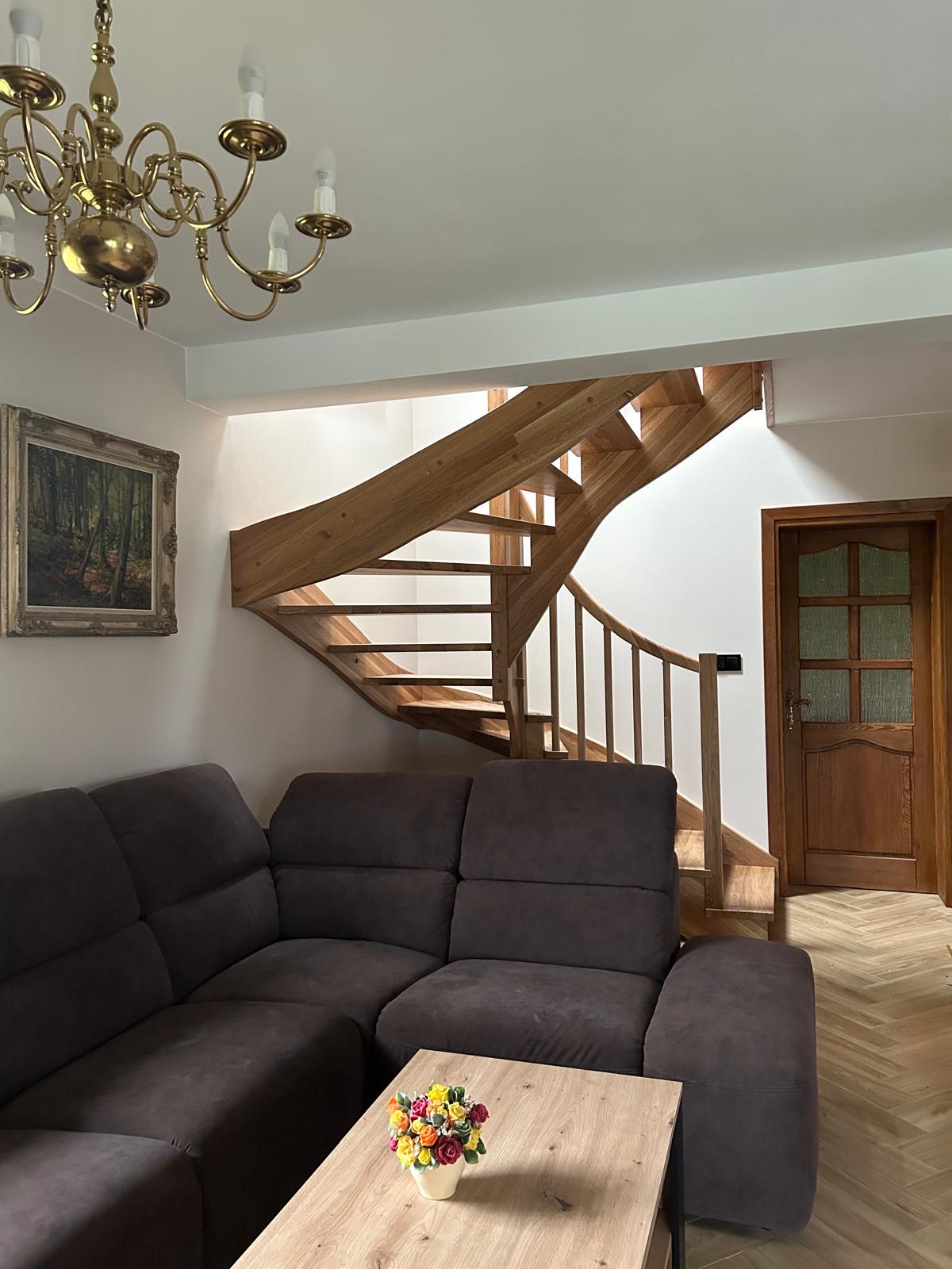 e6cfe717-28a8-4c5b-be28-d5e62c2bfc81